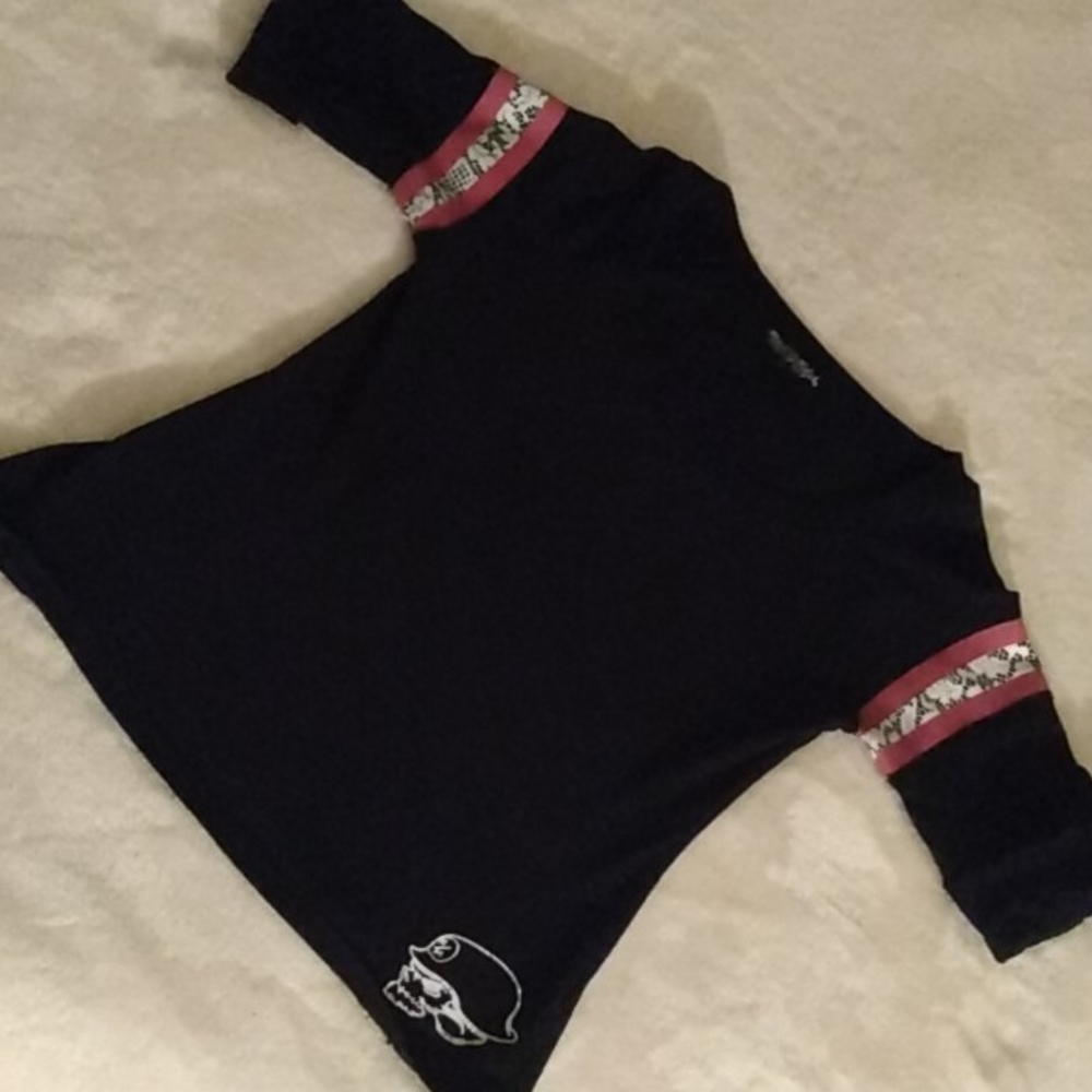 Metal Mulisha top